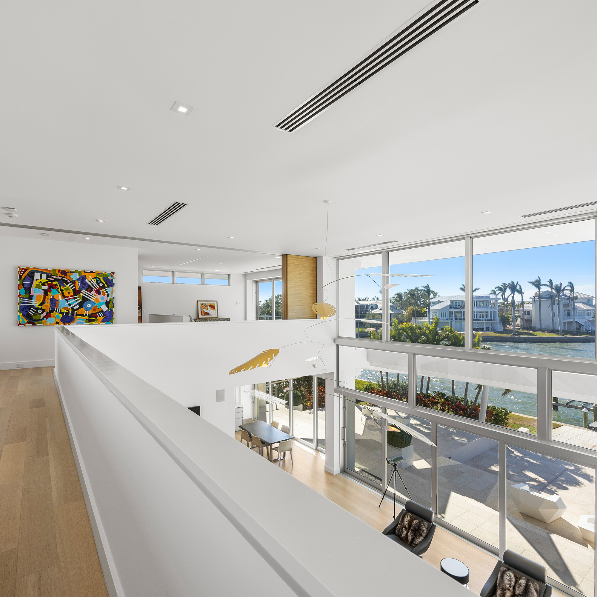 58-CMS_012625_1059 modern luxury apartment