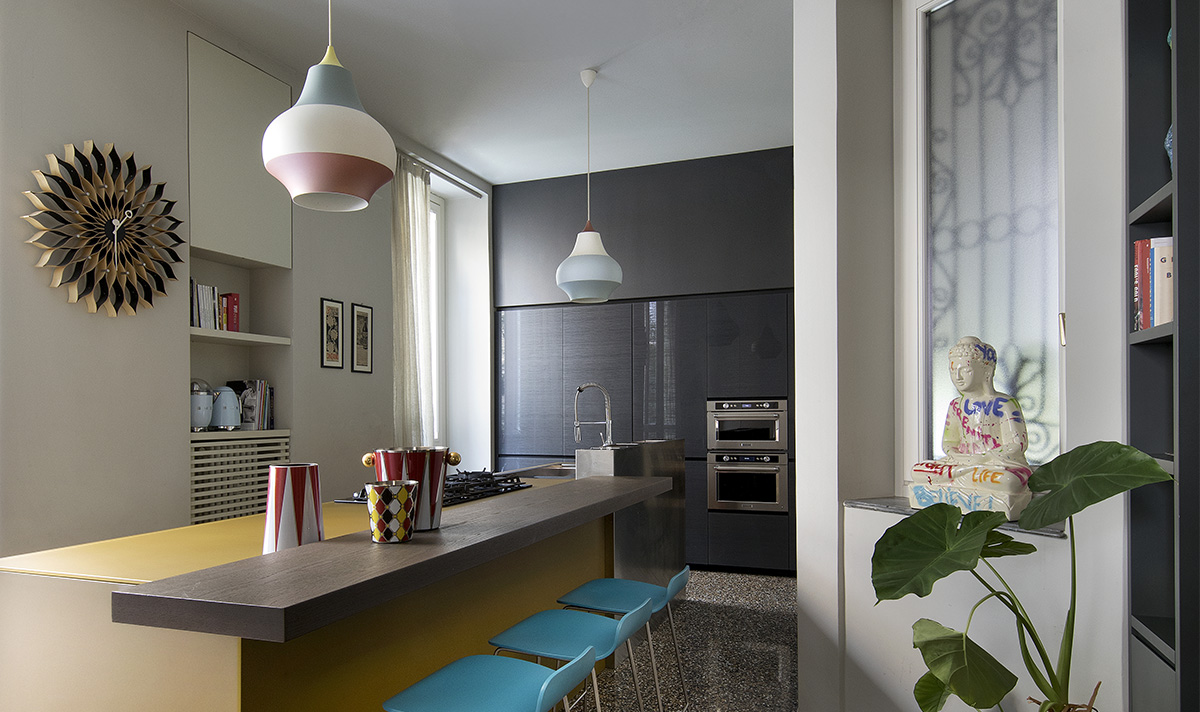 Una casa Liberty tra colore e spirito pop_Valcucine7